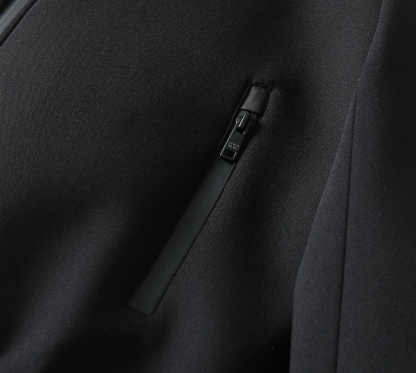 プラダ「Prada」秋冬 フード付きアウター