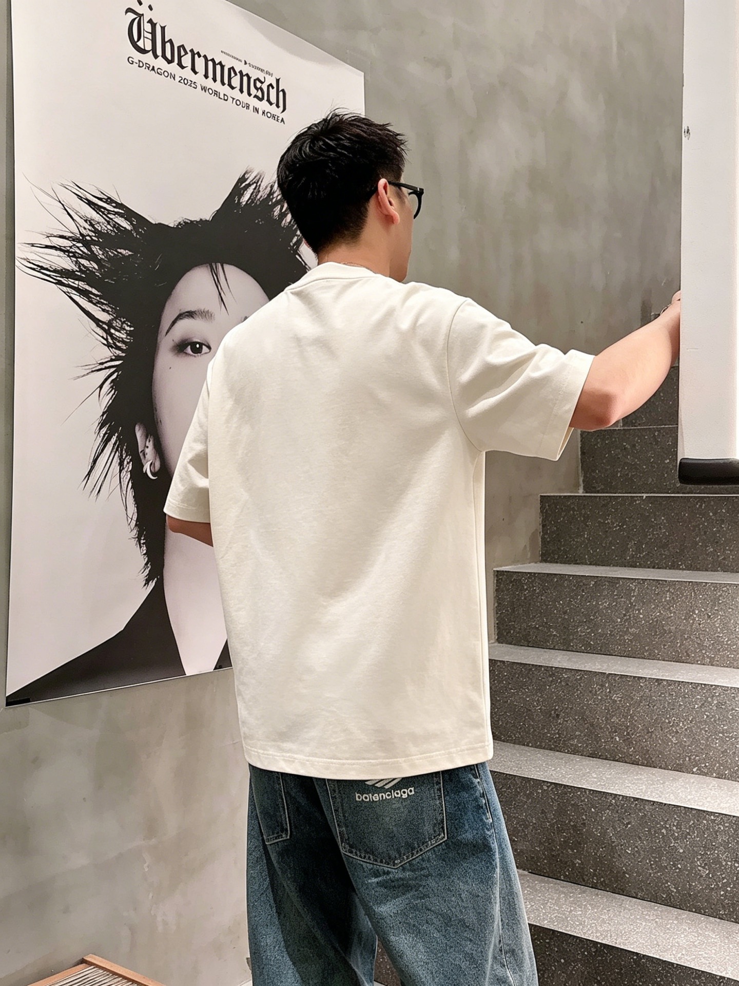 ルイ・ヴィトン「Louis Vuitton」ロゴプリントTシャツ / ショートスリーブ クルーネック