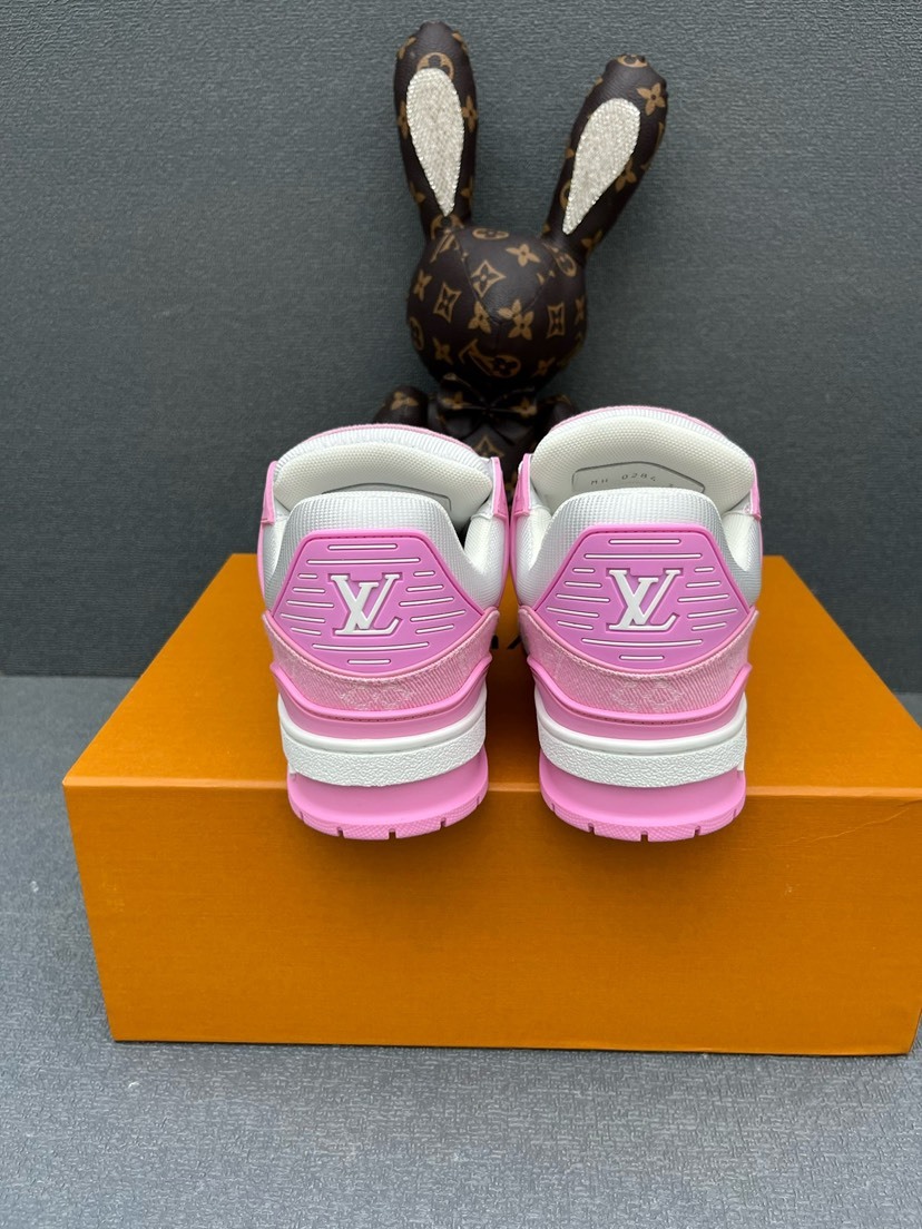 ルイ・ヴィトン「Louis Vuitton」LOUIS VUITTON LV Trainer スニーカー