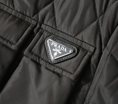 プラダ「Prada」秋の綿入りジャケット