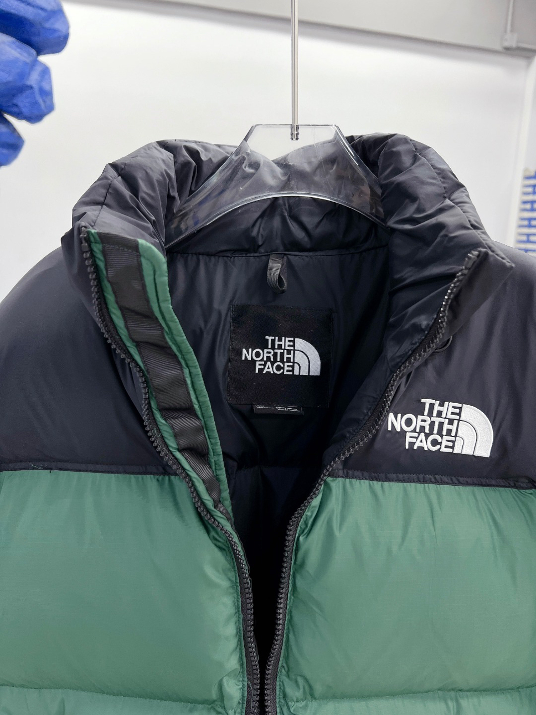 カナダグース「Canada Goose」秋冬ダウンジャケット