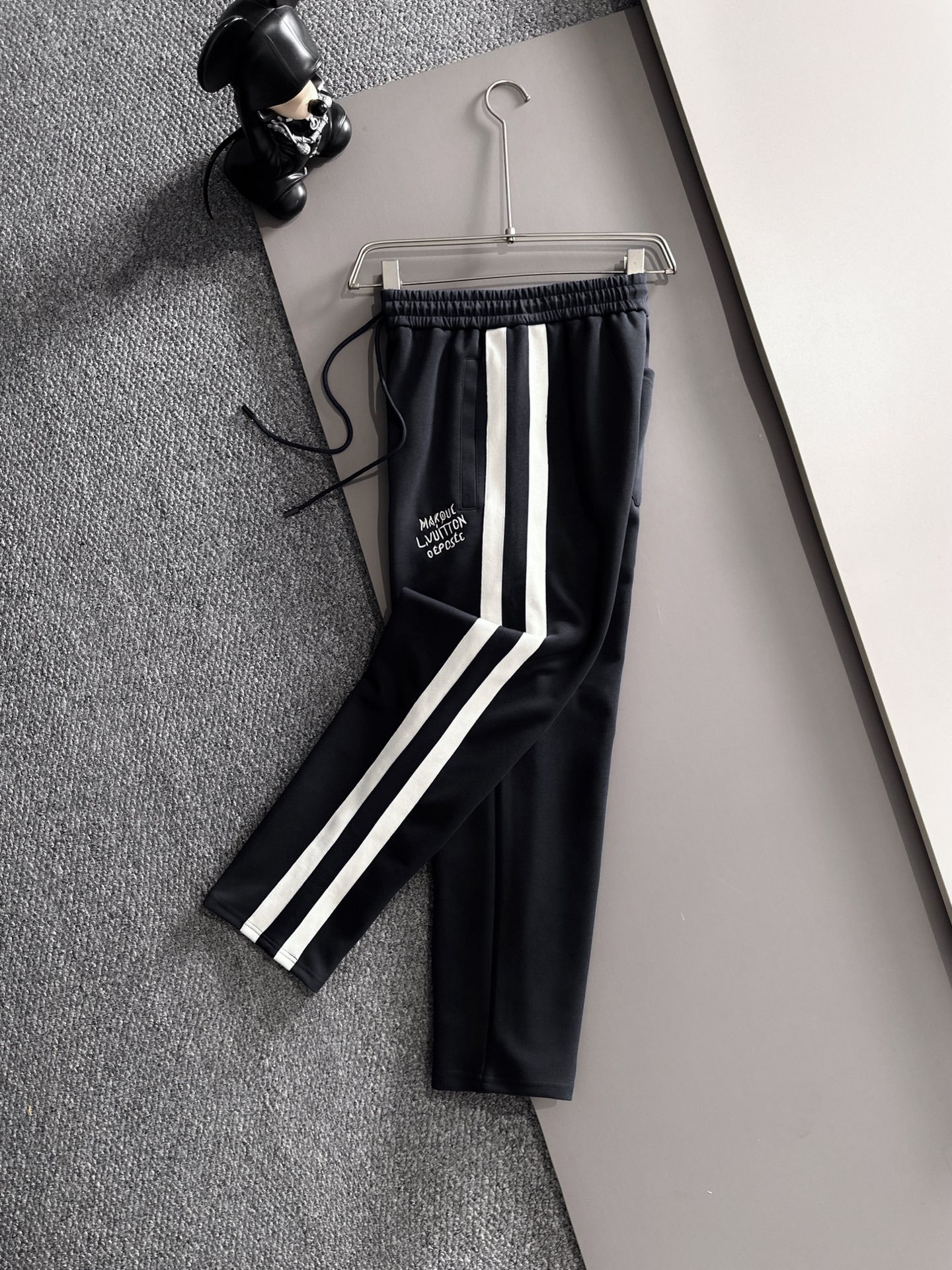 ルイ・ヴィトン「Louis Vuitton」秋冬 メンズ  カジュアルスポーツセット