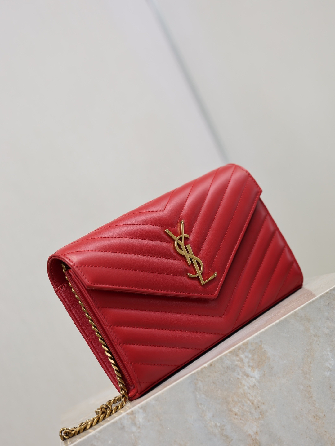 2026サンローラン「Saint Laurent MONOGRAM チェーンウォレット