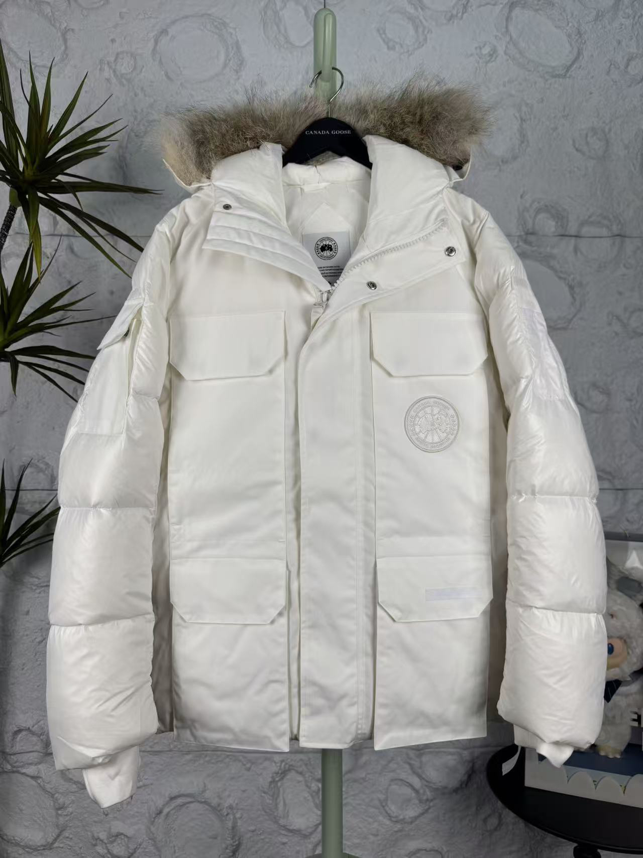 カナダグース「Canada Goose」秋冬フード付きダウンジャケット