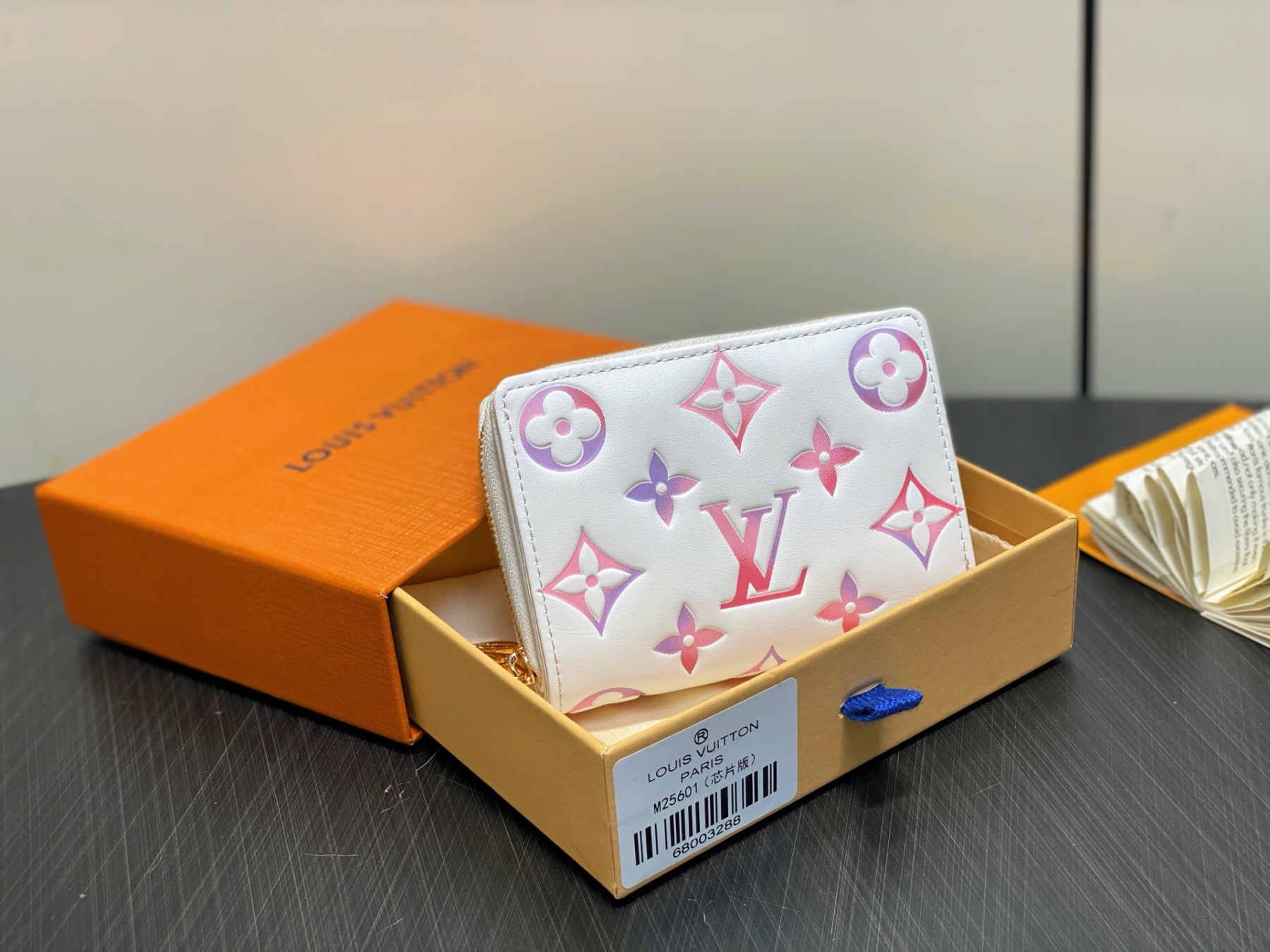 ルイ・ヴィトン「Louis Vuitton」LV Ski ジップ ウォレット