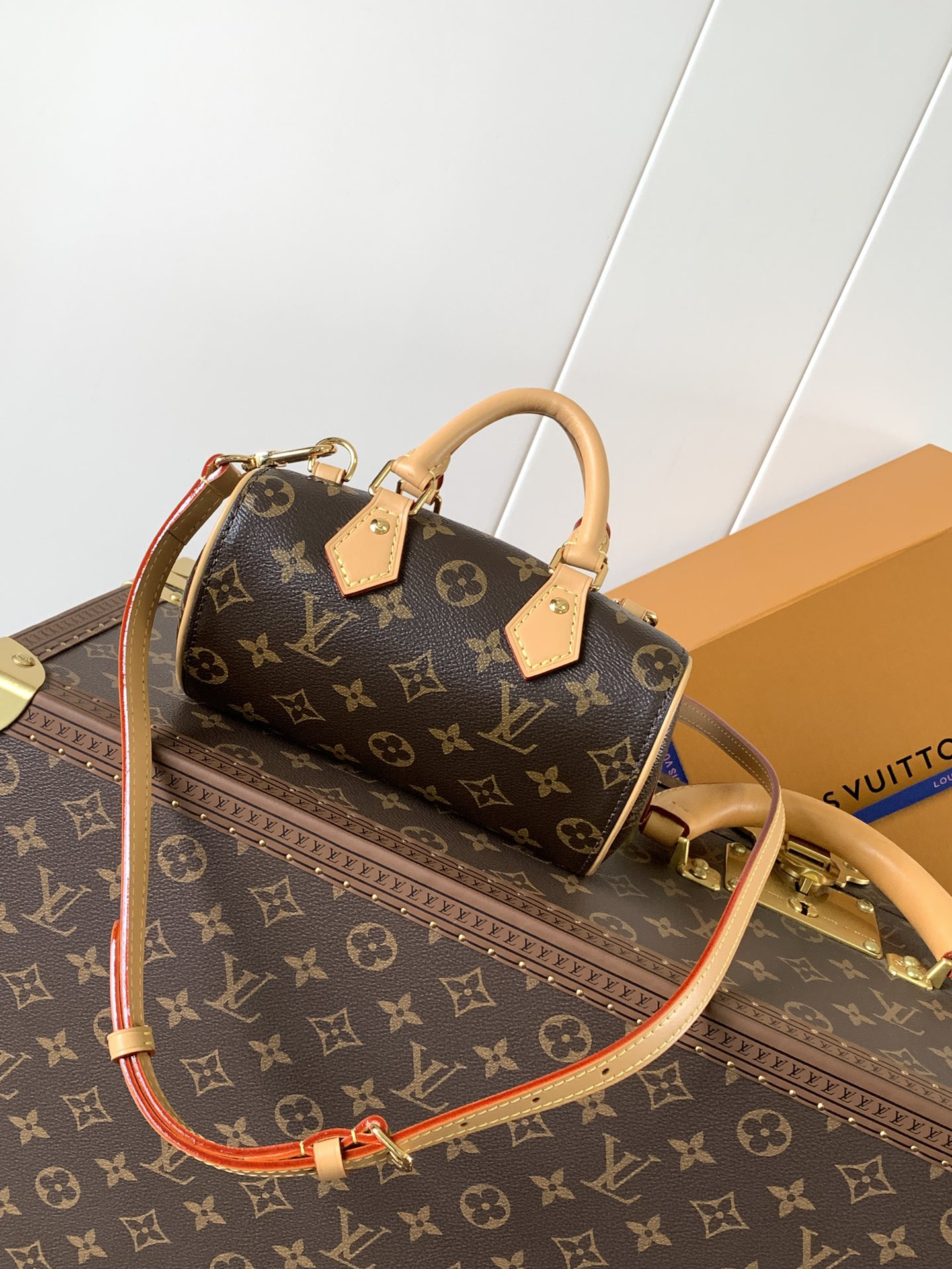 ルイ・ヴィトン「Louis Vuitton」Nano Speedy ハンドバッグ