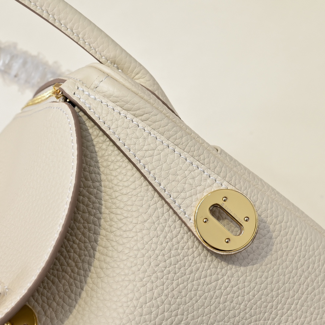 エルメス「Hermès」Lindy 26 エヴェールレザーバッグ