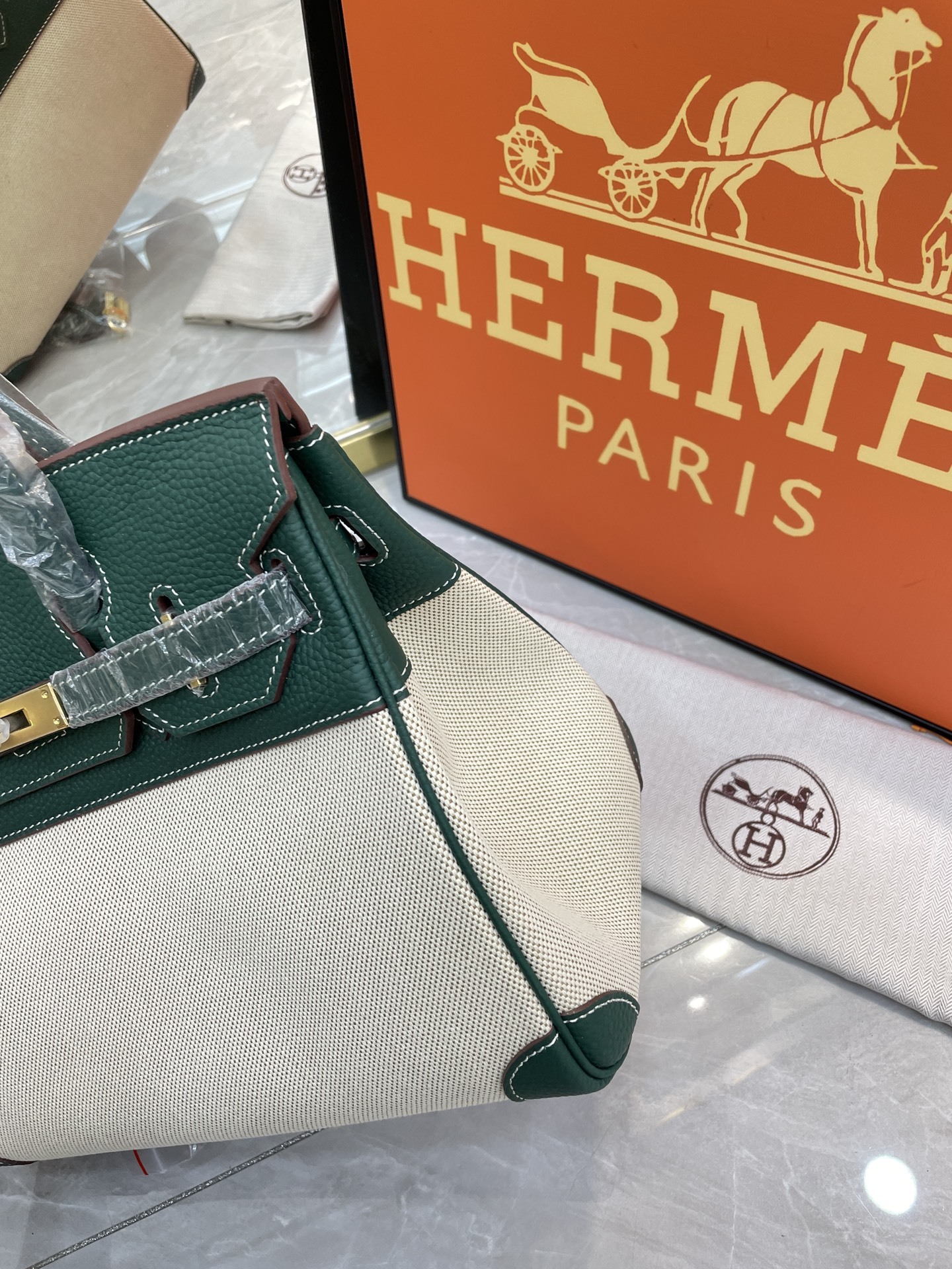 エルメス「Hermès」Birkin 30 ナパレザー×キャンバス ツートン ショルダーバッグ（シルバーハードウェア）
