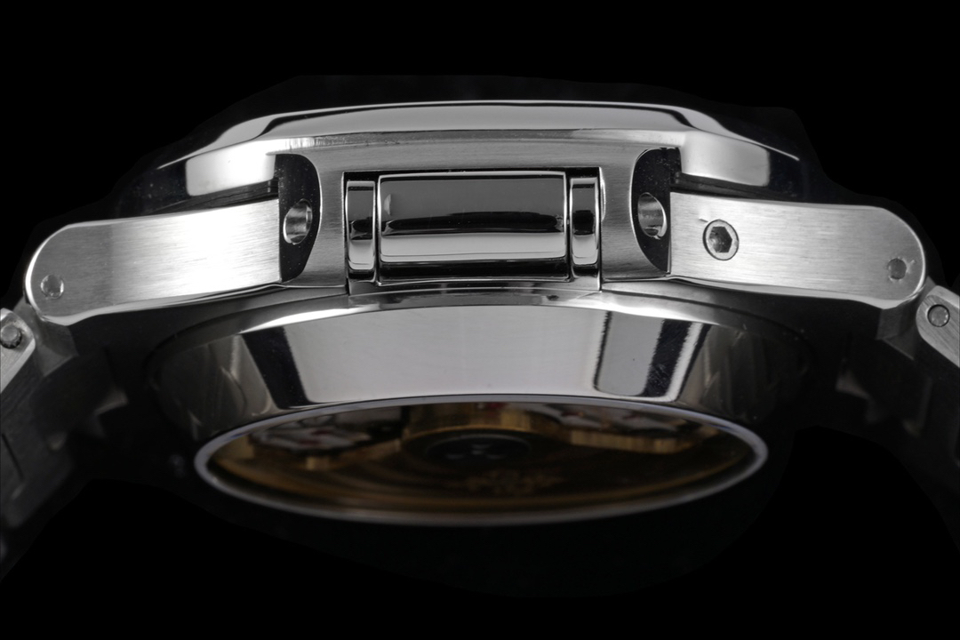 パテック フィリップ「Patek Philippe」ノーチラス クロノグラフ パテック フィリップ 40MM