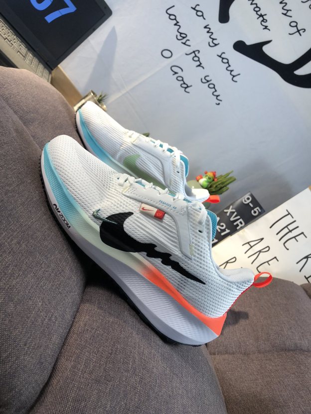 ナイキ「Nike」アライアンス製品 ク ロー カジュアルスニーカー