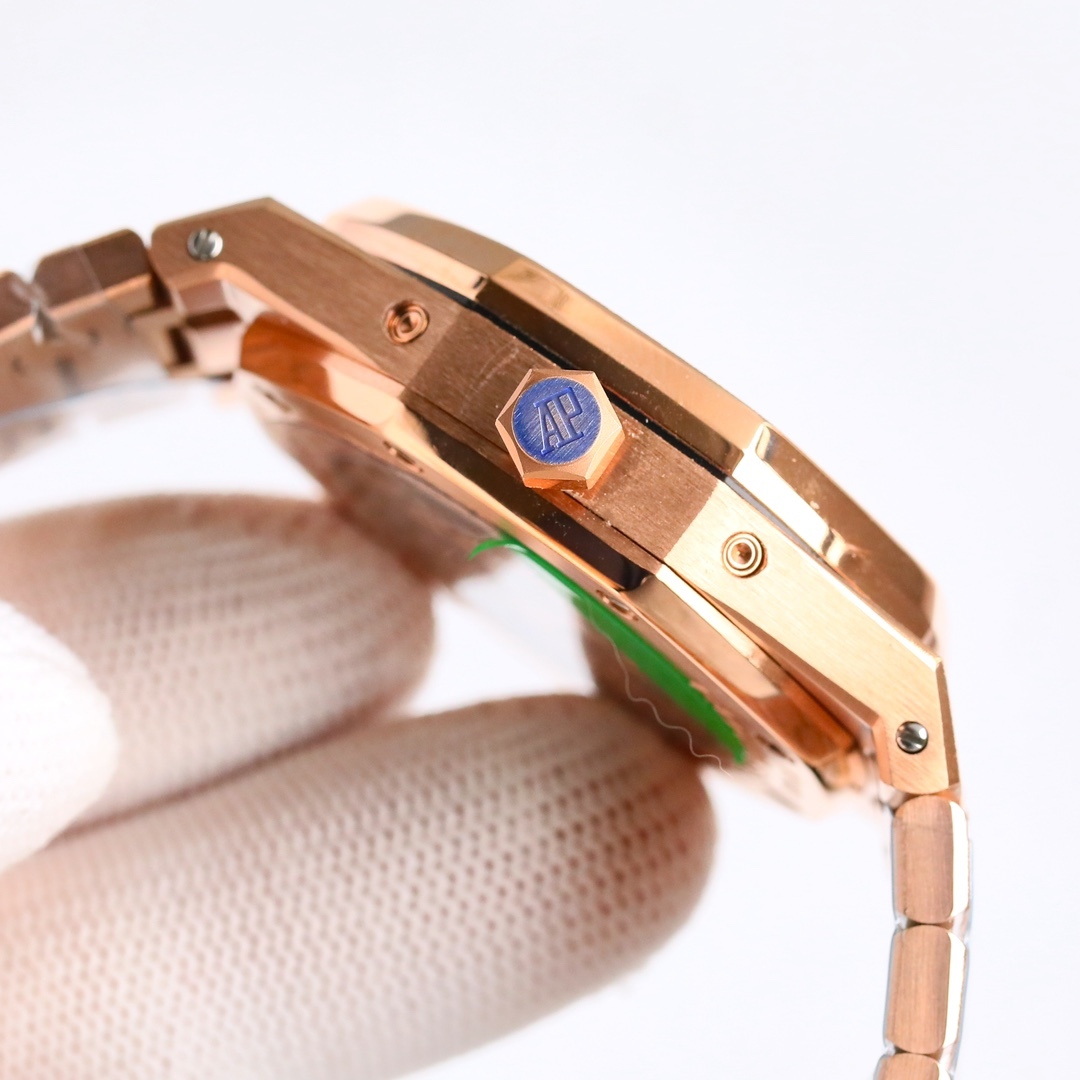 オーデマ ピゲ「Audemars Piguet」ロイヤルオーク フロストゴールド エディション 41mm ダイアメーター 腕時計