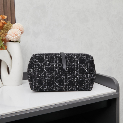 ディオール「Dior」Toujours ハンドバッグ（2023年春夏コレクション）