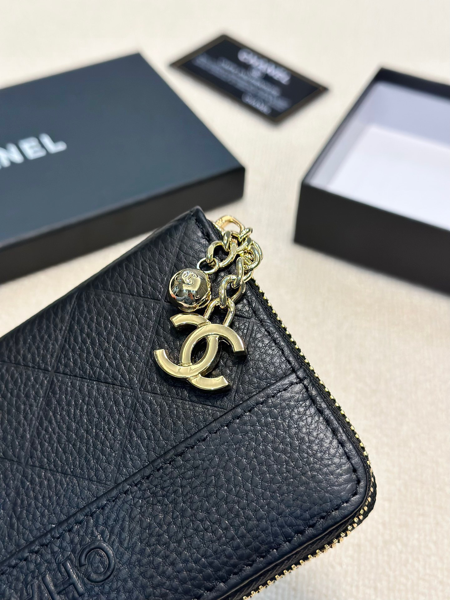 シャネル「Chanel」ロング ジップ ウォレット