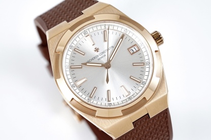 ヴァシュロン コンスタンタン「Vacheron Constantin」オーバーシーズ 4500V 41mm  腕時計