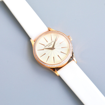 パテックフィリップ［Patek Philippe］カラトラバ レディース 腕時計36MM