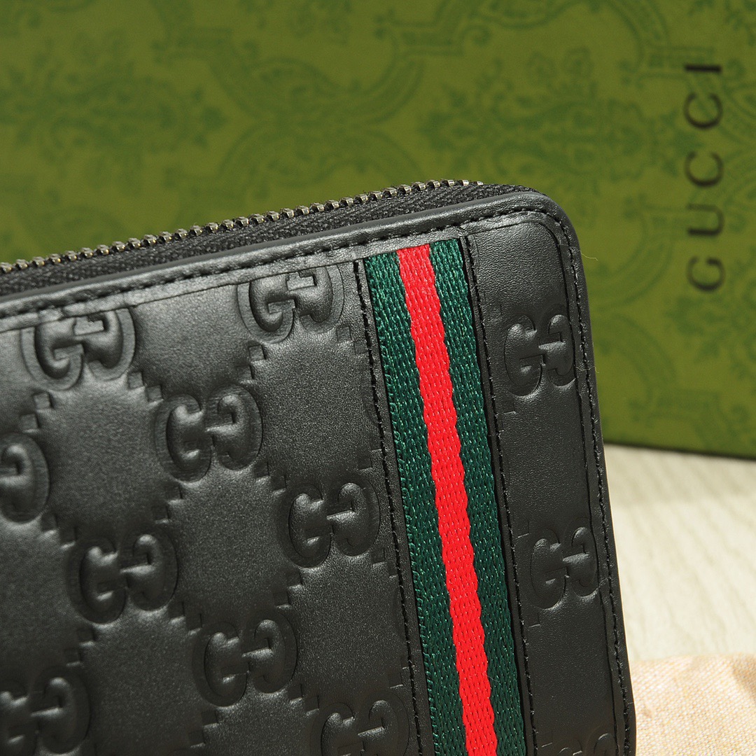 グッチ「Gucci」シグネチャー レザー ウェブ ジップアラウンドウォレット