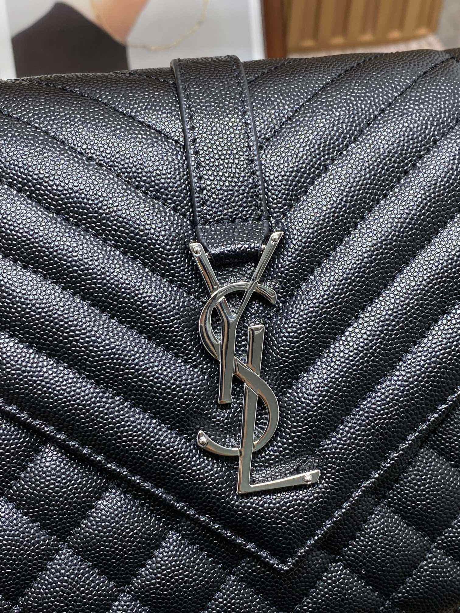 サンローラン「Saint Laurent」 ENVELOPE ミディアム エンヴェロップバッグ