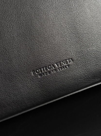 ボッテガ・ヴェネタ「Bottega Veneta」ボッテガ ヴェネタ チャオ チャオ レザートートバッグ