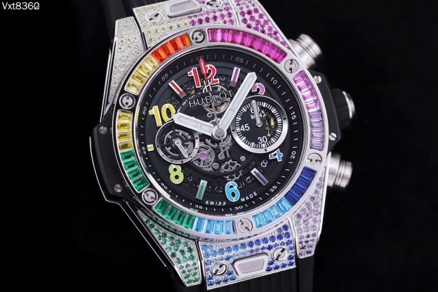 ウブロ「Hublot」ビッグバン ウニコ チタニウム レインボー 42MM