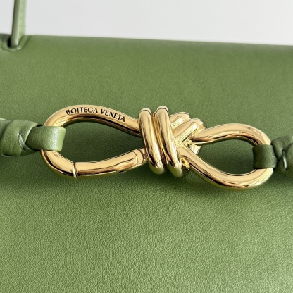 ボッテガ・ヴェネタ「Bottega Veneta」Ciao Ciao バッグ