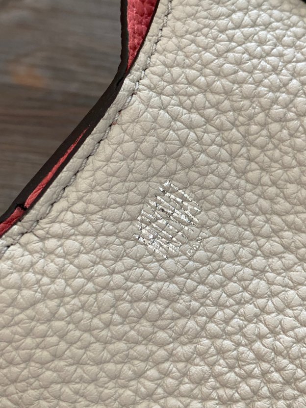 モイナ「Moynat」Duo Tote BB レザートートバッグ