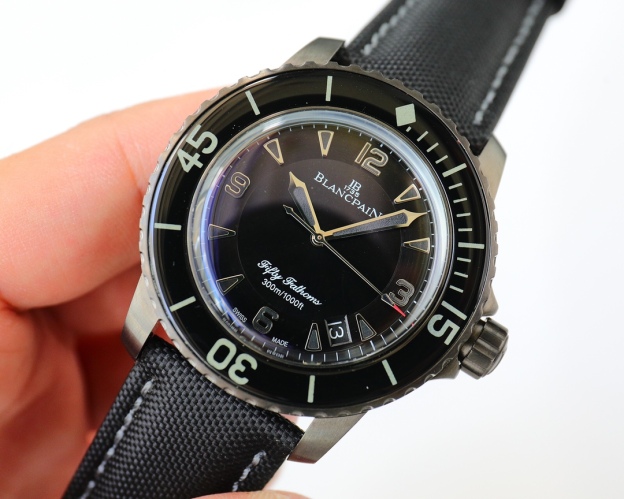 ブランパン「Blancpain」フィフティ・ファゾムス 5015 ダイバーズウォッチ