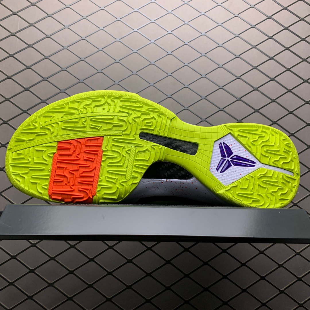 ナイキ［Nike］ Zoom Kobe 5 Protro "Chaos" バスケットボールシューズ
