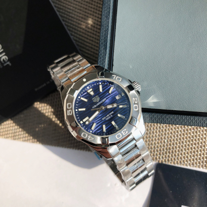 タグ・ホイヤー「TAG Heuer」アクアレーサー レディースクォーツウォッチ36MM
