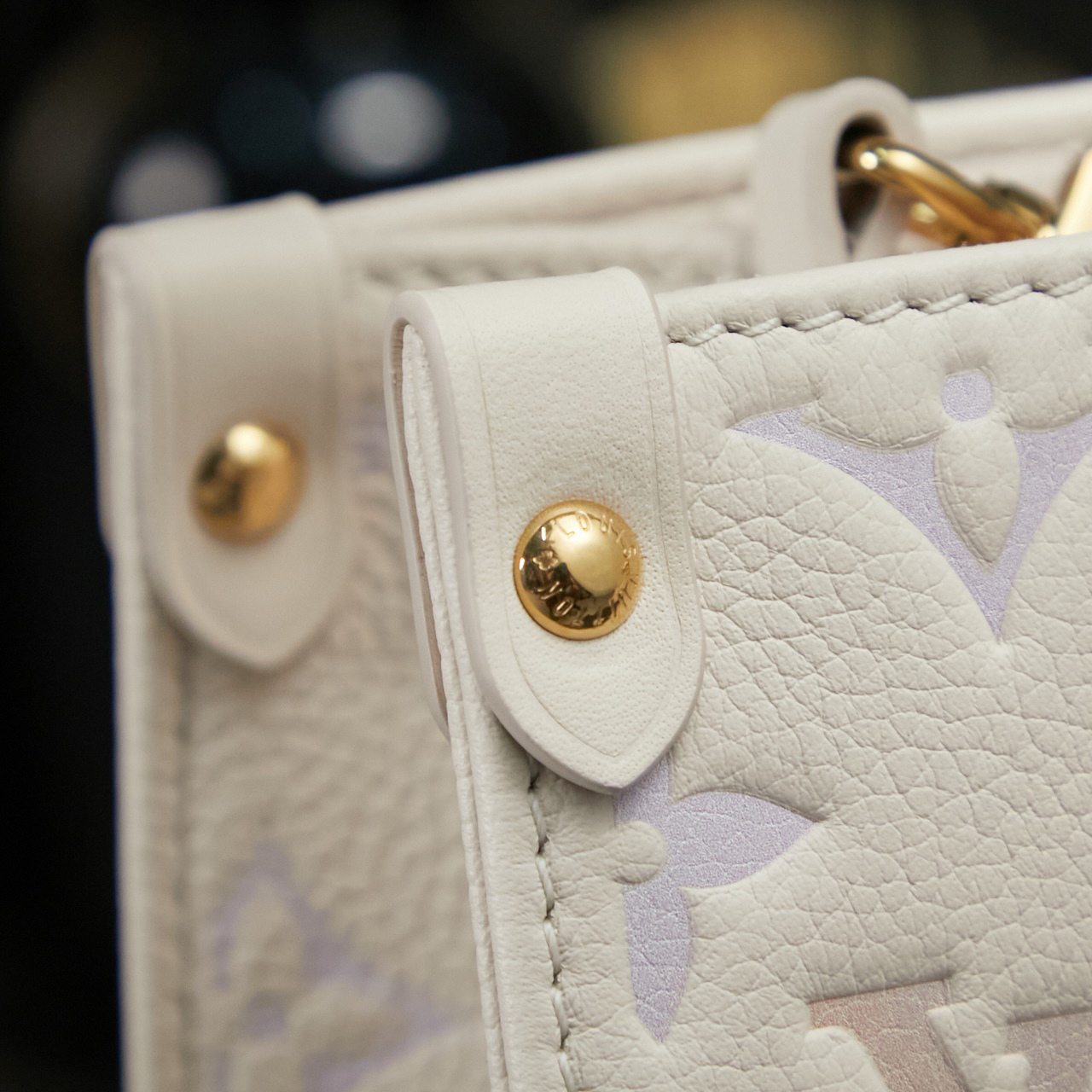 ルイ・ヴィトン「Louis Vuitton」オンザゴー PM