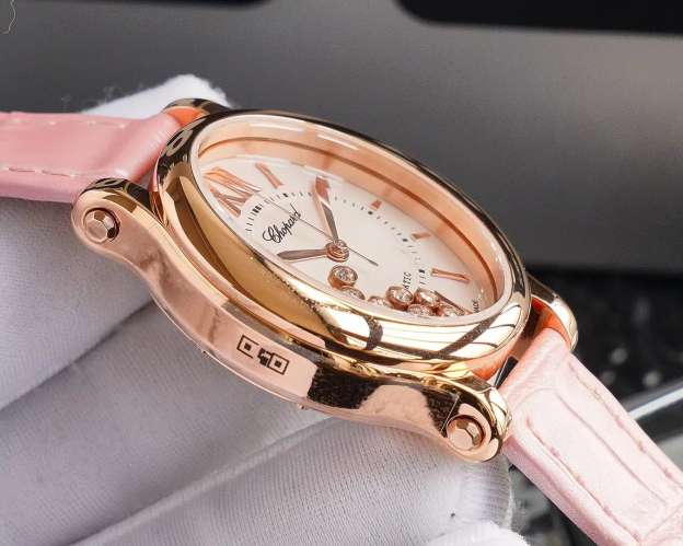 ショパール「Chopard」ハッピースポーツ オーバル レディースウォッチ36MM