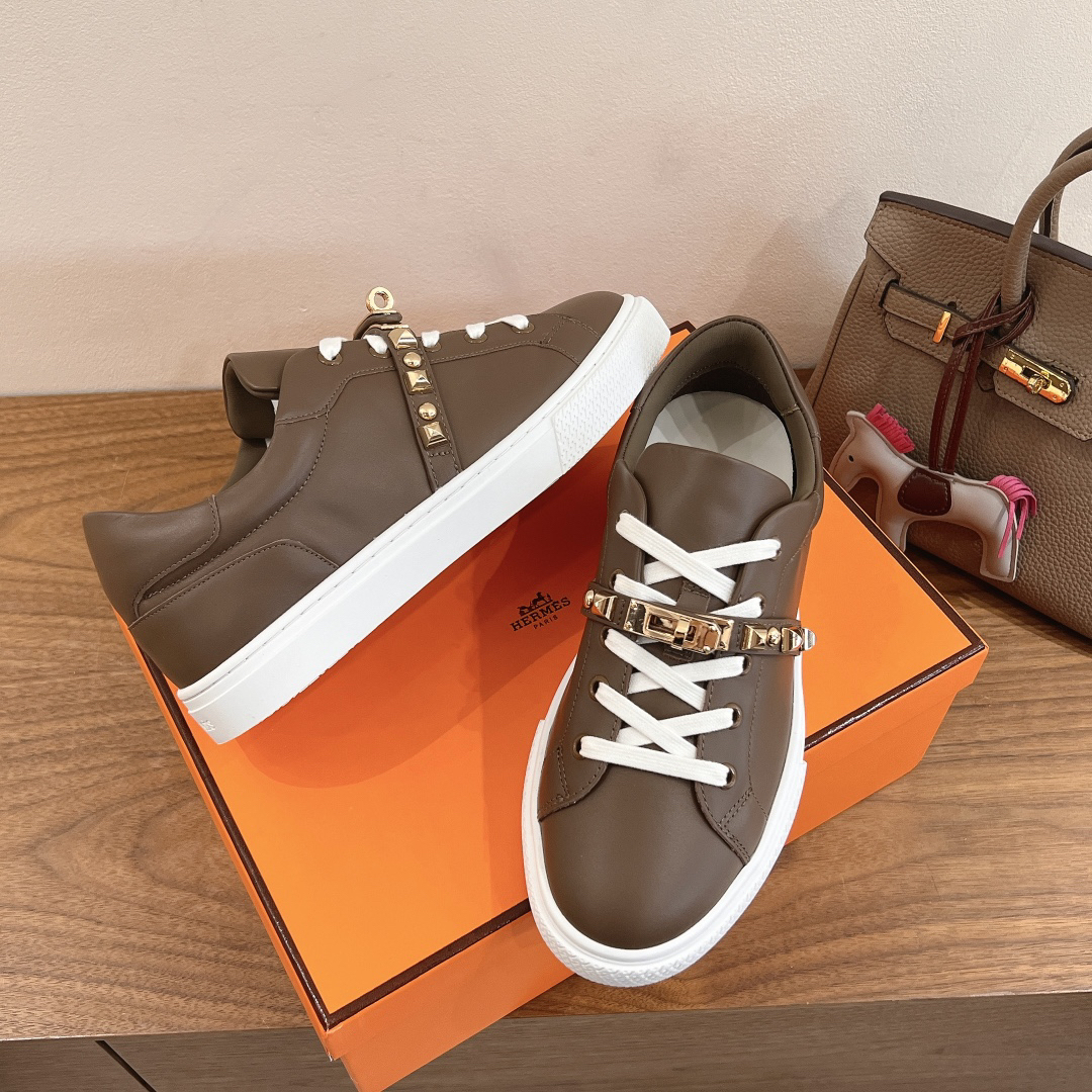 エルメス［Hermès］アイコニック カップルスニーカー