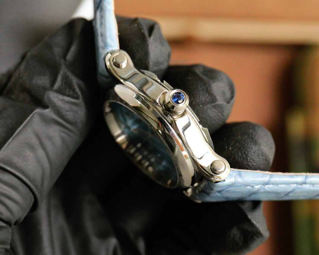 ショパール「Chopard」ハッピーダイヤモンドレディース ジュエリーウォッチ30mm