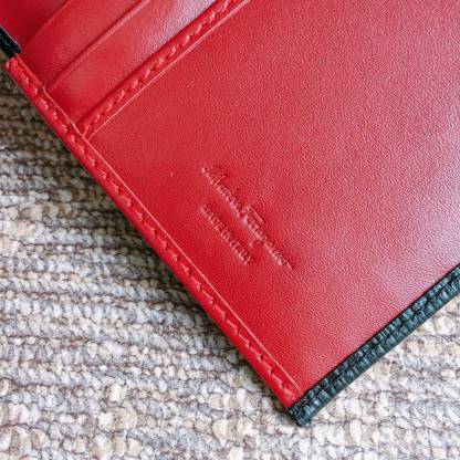 フェラガモ「Ferragamo」メンズビジネスウォレット