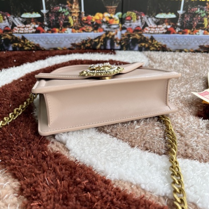 ドルチェ・アンド・ガッバーナ「D&G」パウダーピンク チェーン レザートップハンドルバッグ