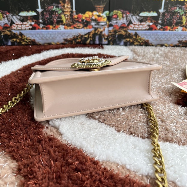 ドルチェ・アンド・ガッバーナ「D&G」パウダーピンク チェーン レザートップハンドルバッグ