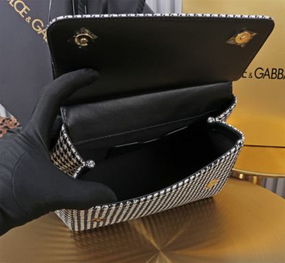 ドルチェ・アンド・ガッバーナ「D&G」クロコダイルエンボス ツイード トップハンドルバッグ