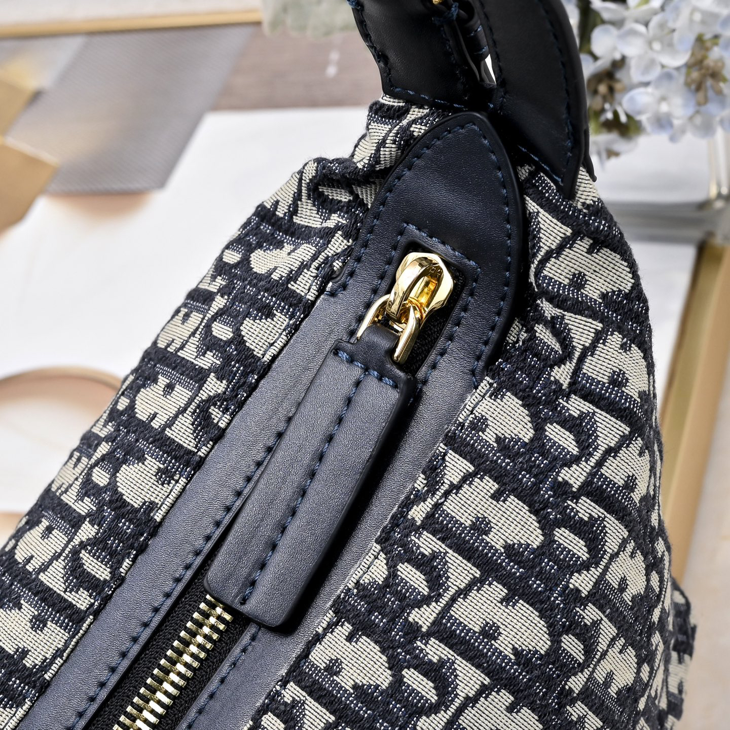 ディオール「Dior」D-Journey ハンドバッグ（小号）