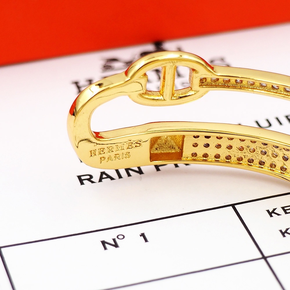 エルメス「Hermès」ピギノーズ セミフルラウンド ダイヤモンド ブレスレット