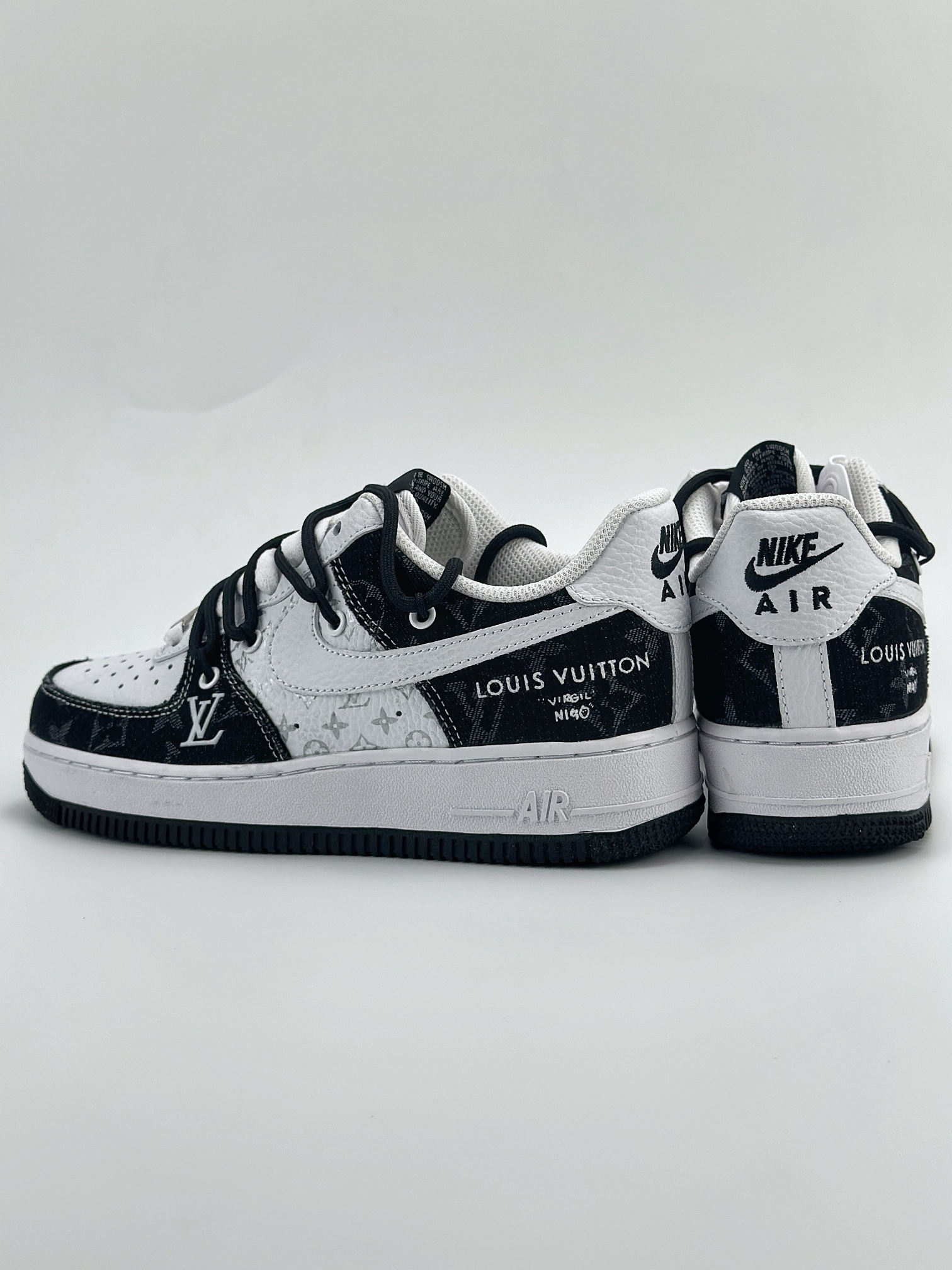 「コラボモデル」Louis Vuitton x Nike Air Force 1 Low スニーカー