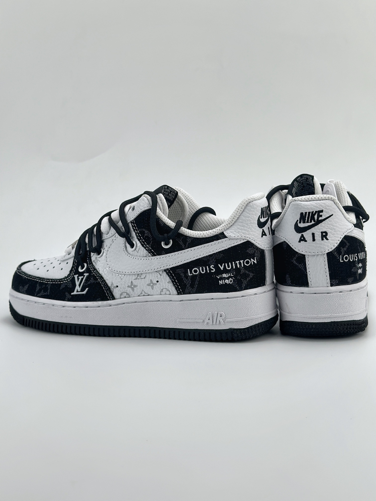 「コラボモデル」Louis Vuitton x Nike Air Force 1 Low スニーカー