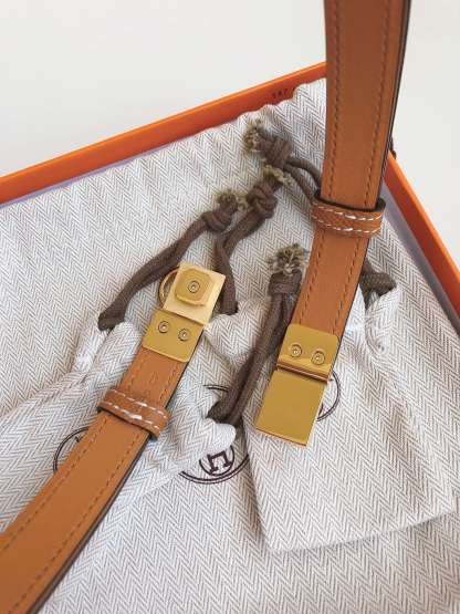 エルメス「Hermès」リヴァル レディース ベルト 100CM