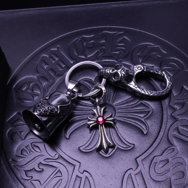 クロムハーツ「Chrome Hearts」キーホルダー＆バッグチャーム - トレンドシンボル