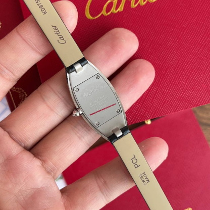 カルティエ［Cartier］バーニュール アロンジェ ミディアム 腕時計47*21MM