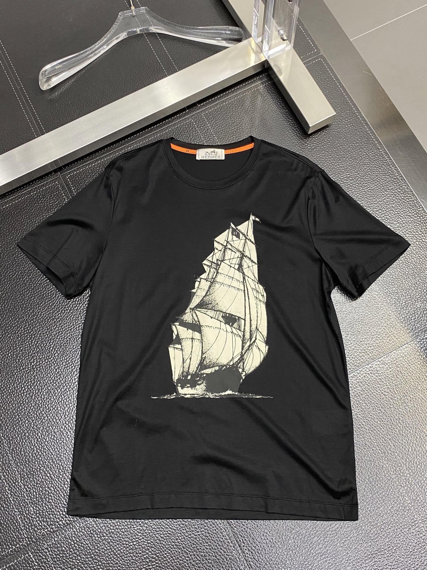 エルメス「Hermès」2025 メンズ カジュアルTシャツ