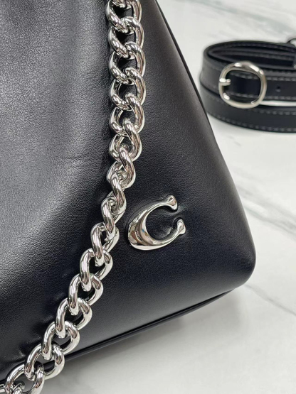 コーチ(Coach) ジュリエット ショルダー バッグ 25 CW640