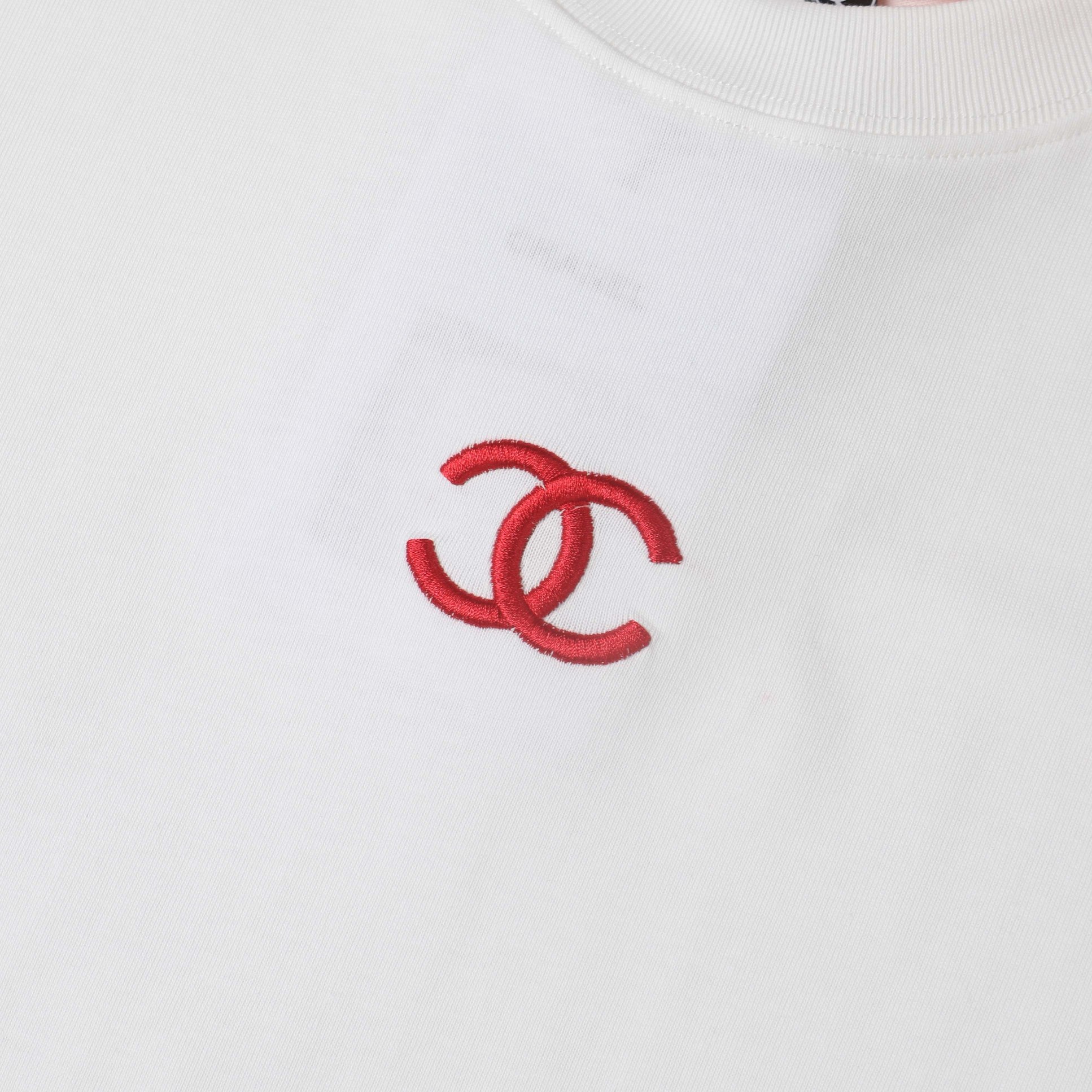 シャネル「Chanel」2024 ロゴ エンブロイダリー Tシャツ