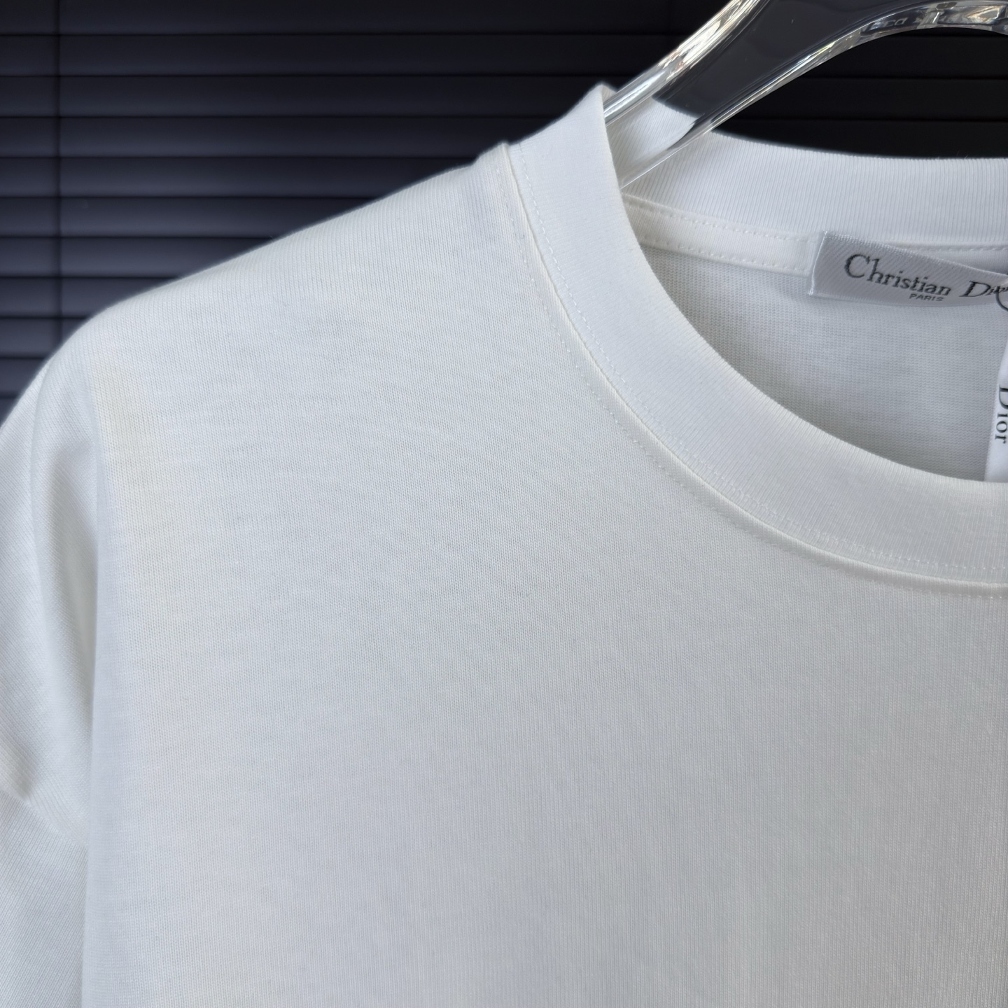 ディオール「Dior」25SS クラシック グラフィティ ロゴ プリントTシャツ