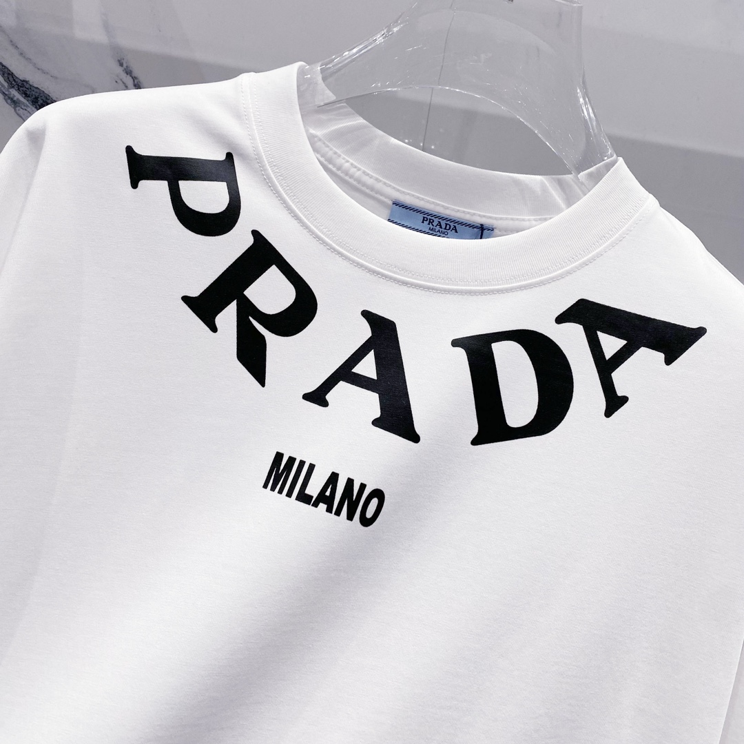 プラダ「Prada」2025SS 260g クラシックロゴ クルーネックTシャツ