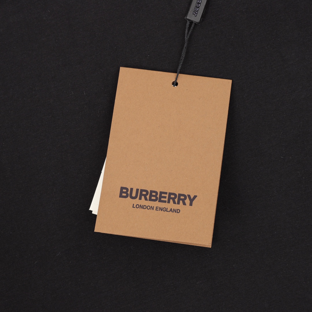バーバリー「Burberry」ポケット ストライプテープ Tシャツ カップルモデル