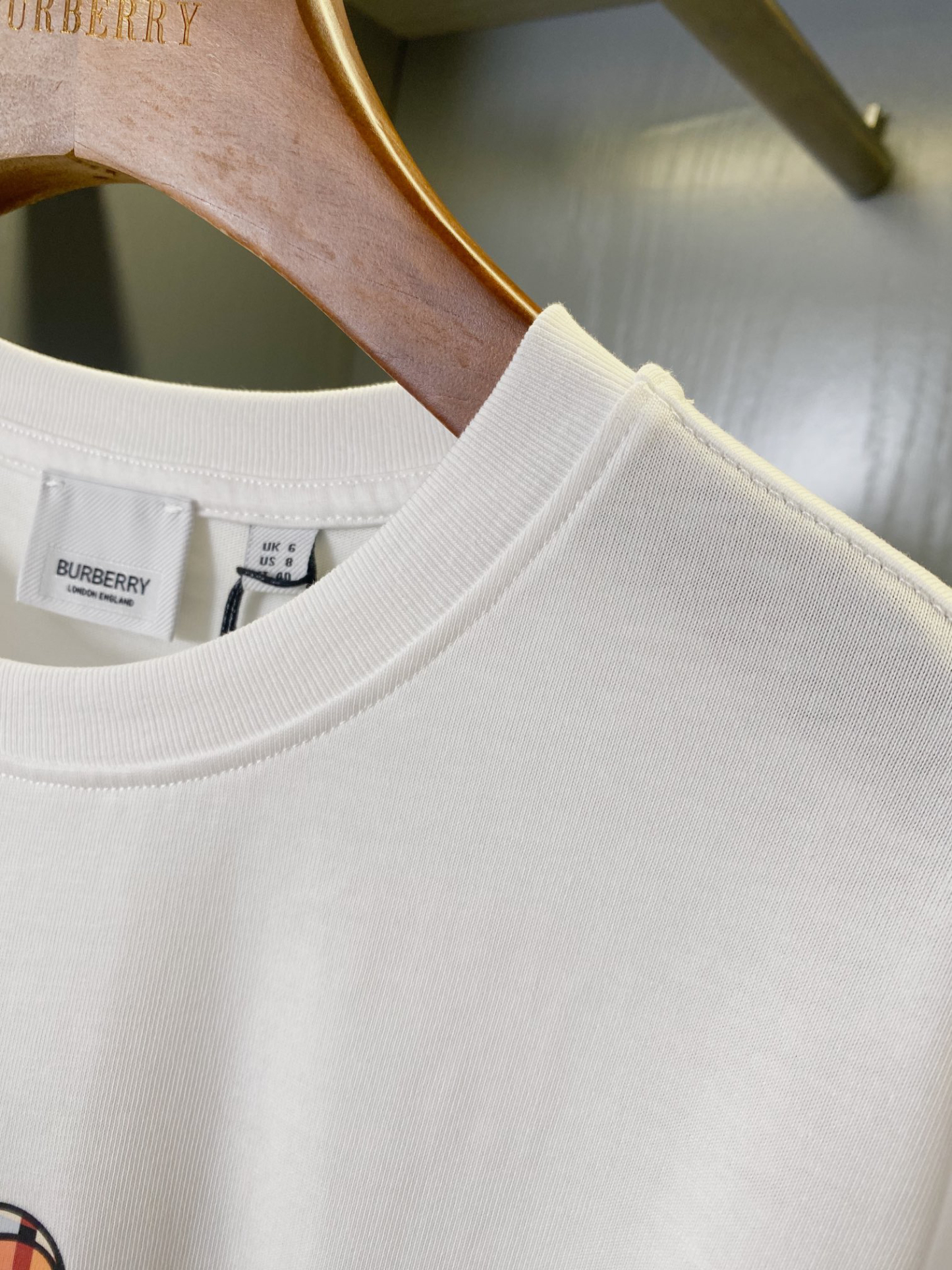 バーバリー「Burberry」ベア モノグラム プリント Tシャツ